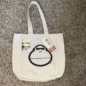 BUNDLE Sun Bum Sonny Tote Bag and Daily Gel Sunscreen